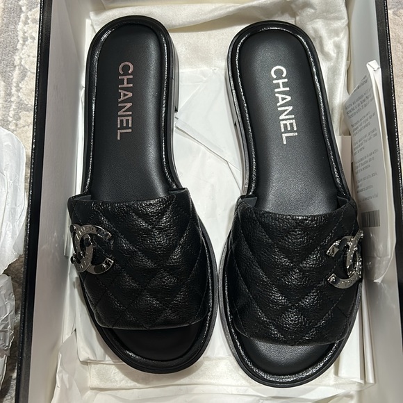 Authentic Chanel Sandals
*BRAND NEW* - Picture 6 of 7